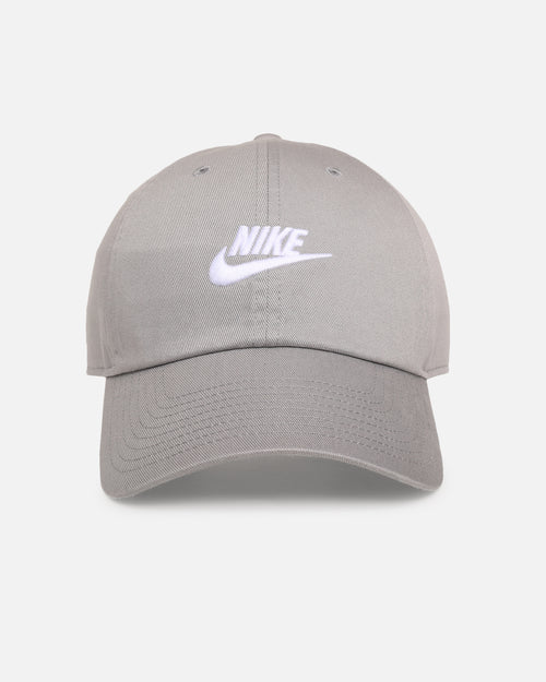 Nike Club Unstructured Futura Wash Strapback Cap Black/Particle