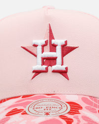 Mitchell & Ness Houston Astros 'Pink Camo' Pro Pinch Snapback Pink