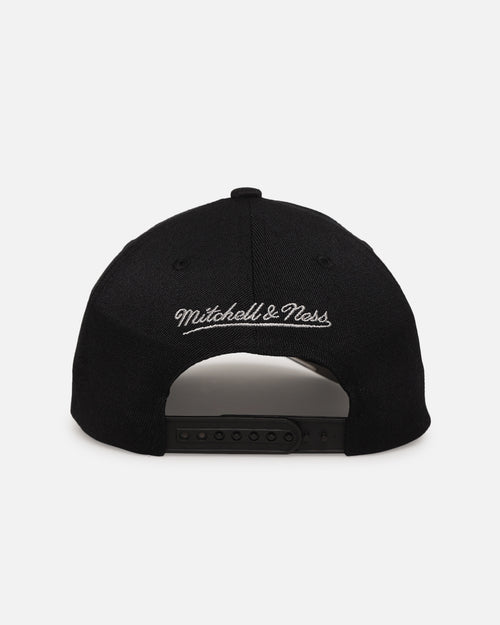 Mitchell & Ness Las Vegas Raiders 'Old English Classic' MVP Snapback Black