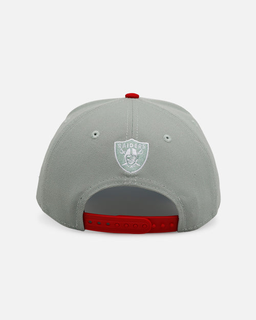 New Era Las Vegas Raiders 'All I Want For Christmas' 9FORTY A-Frame Snapback Green/Red