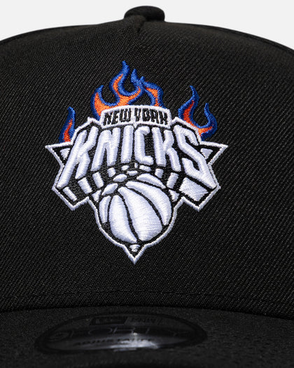 New Era New York Knicks 'Flame Logo' 9FORTY A-Frame Snapback Black