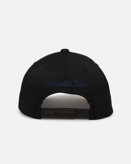 Mitchell & Ness Minnesota Timberwolves 'Old English Classic' MVP Snapback Black