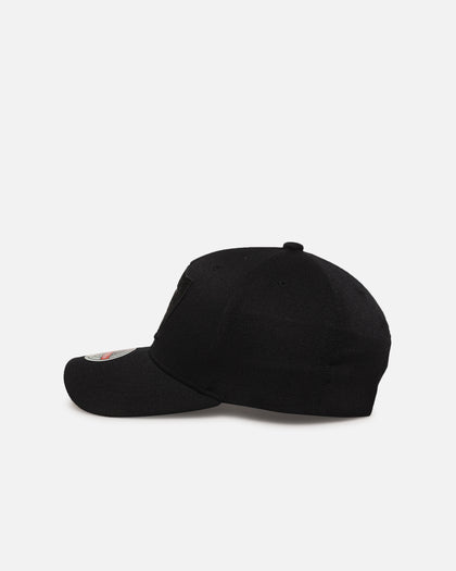 Mitchell & Ness Las Vegas Raiders 'Triple Black Core Classic' MVP Snapback Black