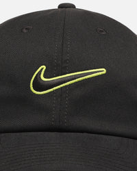Nike Club Unstructured Swoosh Strapback Cap Black/Green