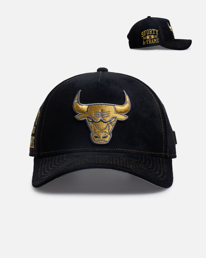 New Era Chicago Bulls 'Statement Suede 10 Year Anniversary' 9FORTY A-Frame Snapback Black Suede