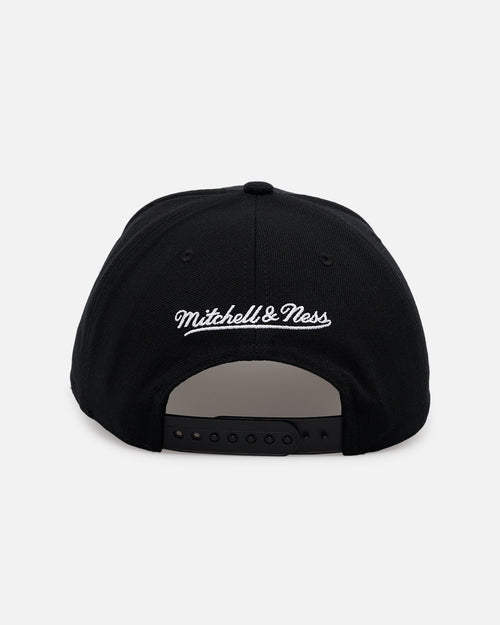 Mitchell & Ness New York Knicks 'Rhinestone Luxury' Pro Pinch Snapback Black