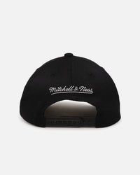 Mitchell & Ness San Antonio Spurs 'Old English Classic' MVP Snapback Black