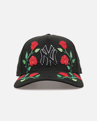 New Era New York Yankees 'Garden' 9FORTY A-Frame Snapback Black