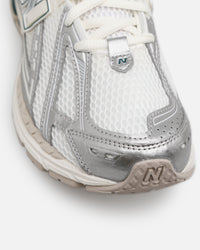 New Balance 1906R Silver