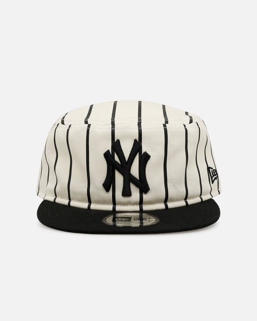 New Era New York Yankees 'Pinstripe' Painter Snapback Chrome/Black