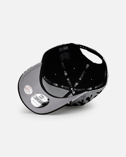 New Era Boston Red Sox 'Metallic Flames' 9FORTY A-Frame Snapback Black/Silver
