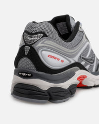 Saucony ProGrid Omni 9 Grey/Red