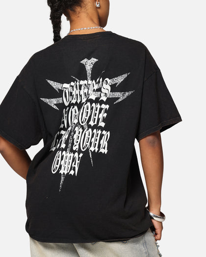 Bring Me The Horizon Theres No Love T-Shirt Black Wash