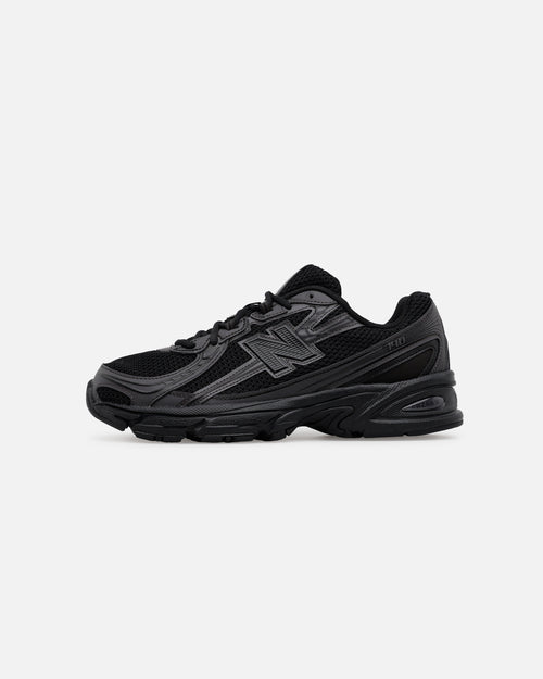 New Balance 740 Black/Black
