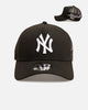 New Era New York Yankees 9FORTY A-Frame Trucker Snapback Black