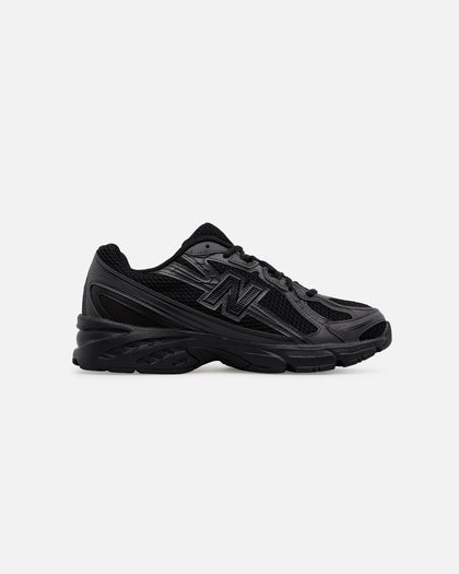 New Balance 740 Black/Black