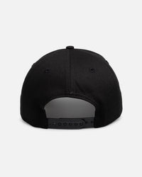 New Era New York Yankees "Black Metal Badge" 9Forty A-Frame Snapback Black