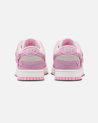 Nike Women's Dunk Low SE Pink