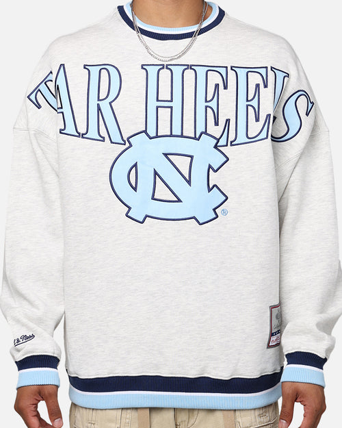 Mitchell & Ness North Carolina Tar Heels Shooting Crewneck Silver Marle