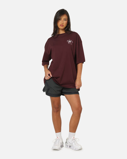 Nike Women's Sportswear Country Club Graphic Oversized T-Shirt Burgundy