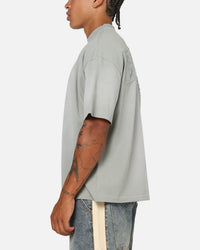 Mitchell & Ness Chicago Bulls Big Oversized Logo T-Shirt Neutral Grey