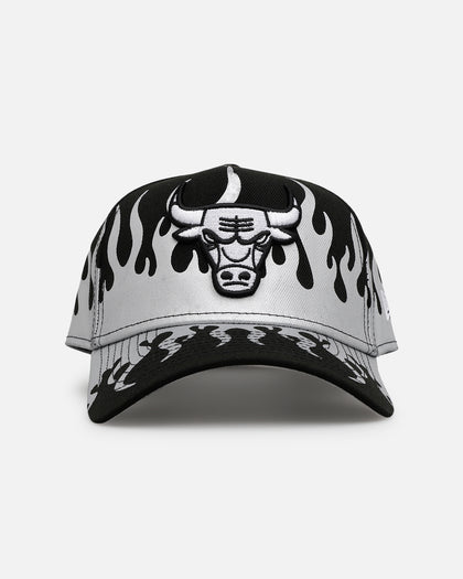 New Era Chicago Bulls 'Metallic Flames' 9FORTY A-Frame Snapback Black/Silver