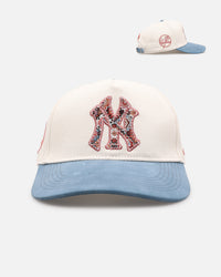 Pro Standard New York Yankees 'Tapestry' Pinch Front Strapback Natural