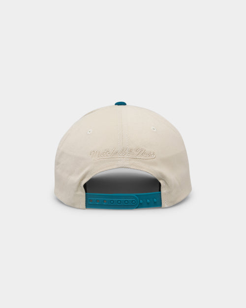 Mitchell & Ness Charlotte Hornets Pro Crown Snapback Off White/Teal