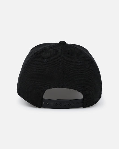 New Era Chicago Bulls 'Corduroy Suede' Pre-Curved Golfer Snapback Washed Black