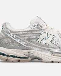 New Balance 1906R Silver