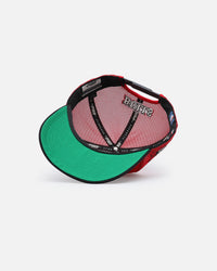 Pro Standard Chicago Bulls Chevron Pinch Front Trucker Snapback Red