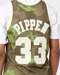 Mitchell & Ness Chicago Bulls '97-'98 Camo Swing Jersey Green Camo