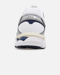 Asics Gel-Cumulus 16 White/Navy