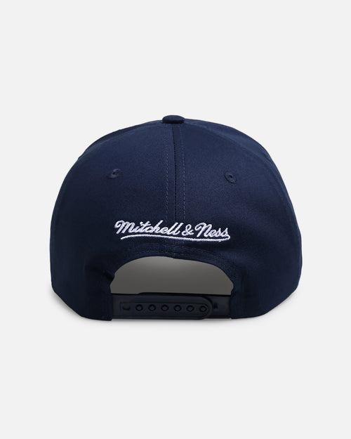 Mitchell & Ness Cleveland Cavaliers 'Upside Down Logo' Pro Pinch Snapback Navy