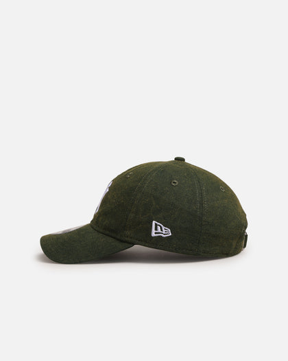 New Era New York Yankees 'Vintage Canvas' 9TWENTY Strapback Washed Green