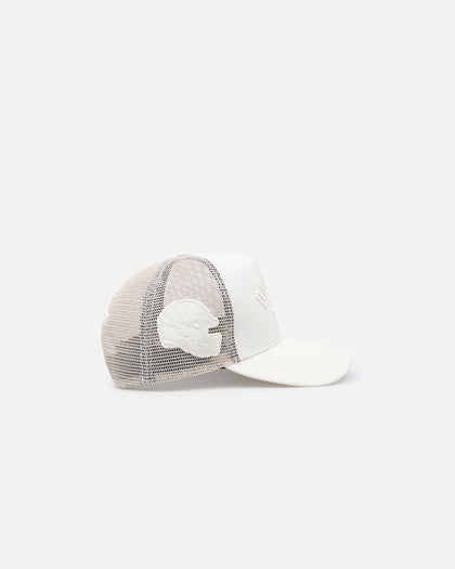 Pro Standard Dallas Cowboys Pinch Front Trucker Snapback Eggshell
