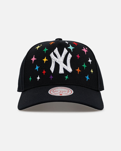 Mitchell & Ness New York Yankees 'Rhinestone Luxury' Pro Pinch Snapback Black