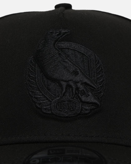 New Era Collingwood Magpies 'Triple Black' 9FORTY A-Frame Snapback Black