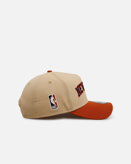New Era New York Knicks 'Vintage' 9FORTY A-Frame Snapback Vegas Gold