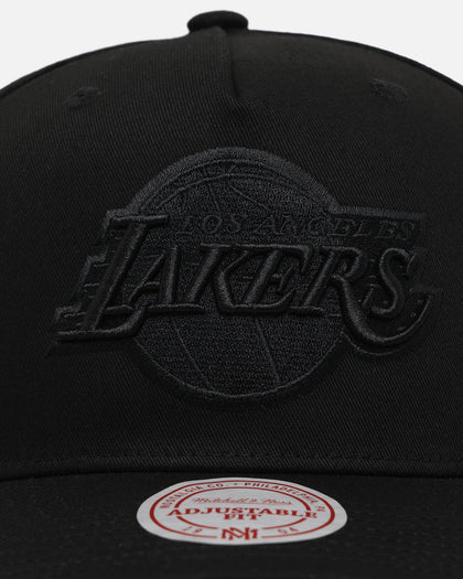 Mitchell & Ness Los Angeles Lakers 'Black Team Logo' Snapback Black