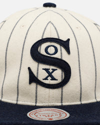 Mitchell & Ness Chicago White Sox 'Vintage Baseball' Vintage Fit Strapback Off White