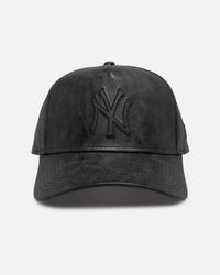 New Era New York Yankees 'Tonal Cracked Leather' 9FORTY A-Frame Snapback Black
