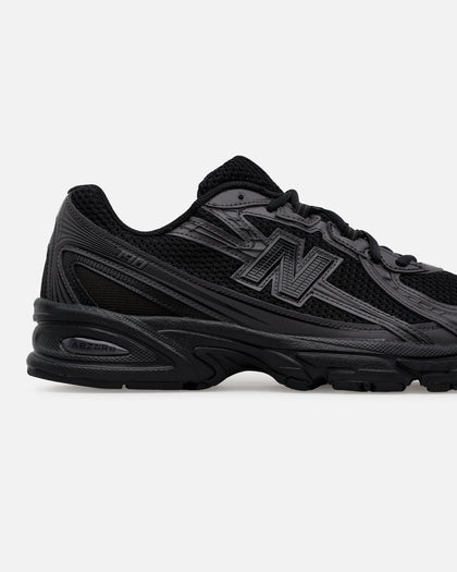 New Balance 740 Black/Black