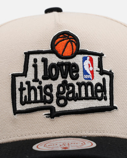 Mitchell & Ness Sacramento Kings 'I Love This Game' Pro Pinch Snapback Natural/Black