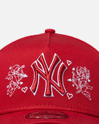 New Era New York Yankees 'Valentines Day' 9FORTY A-Frame Snapback Dark Red