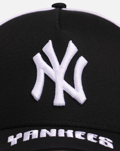 New Era New York Yankees 'Piping' 9FORTY A-Frame Snapback Black/White