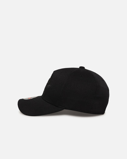 Mitchell & Ness Toronto Raptors 'Triple Black Core Classic' MVP Snapback Black