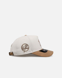 Pro Standard New York Yankees 'Panel' Pro Pinch Strapback White/Tan