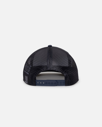 New Era New York Yankees 'Puff Print' Pre-Curved Golfer Trucker Snapback Navy