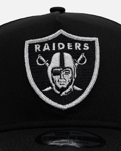 New Era Las Vegas Raiders 'Raised Metallic Chainstitch' 9FORTY A-Frame Snapback Black